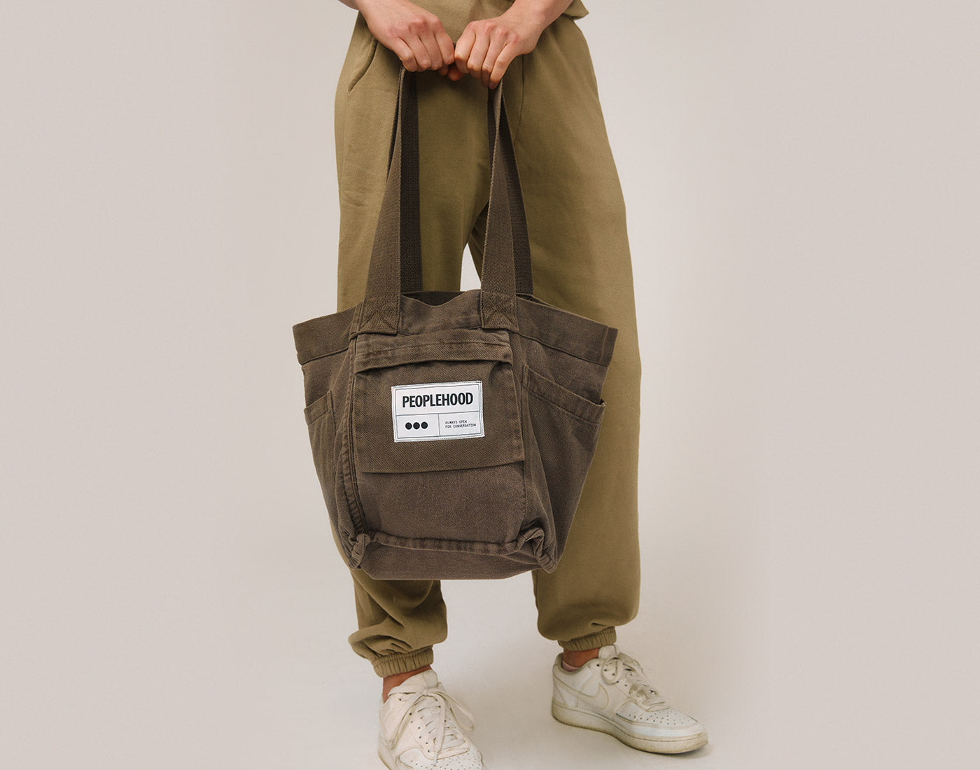 Reversible Pocket Tote in Washed Brown – Peoplehood
